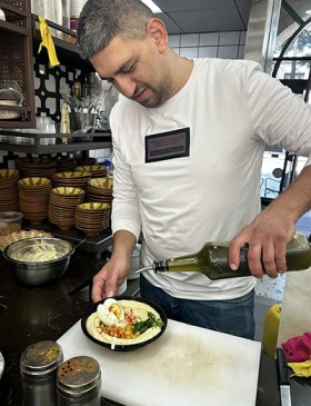 חומוס פיטר