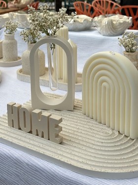 Mia candles