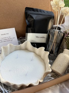 Mia candles