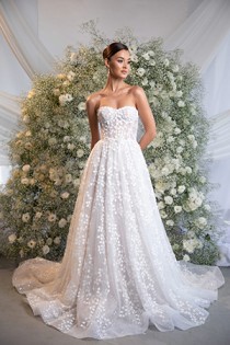סלון כלות Tanya Rayhelgauz bridal