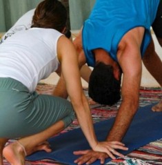 יוגה עם ניצן מלחי