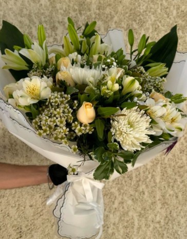GIFT & FLOWER