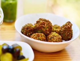 חומוס כולו זאכי